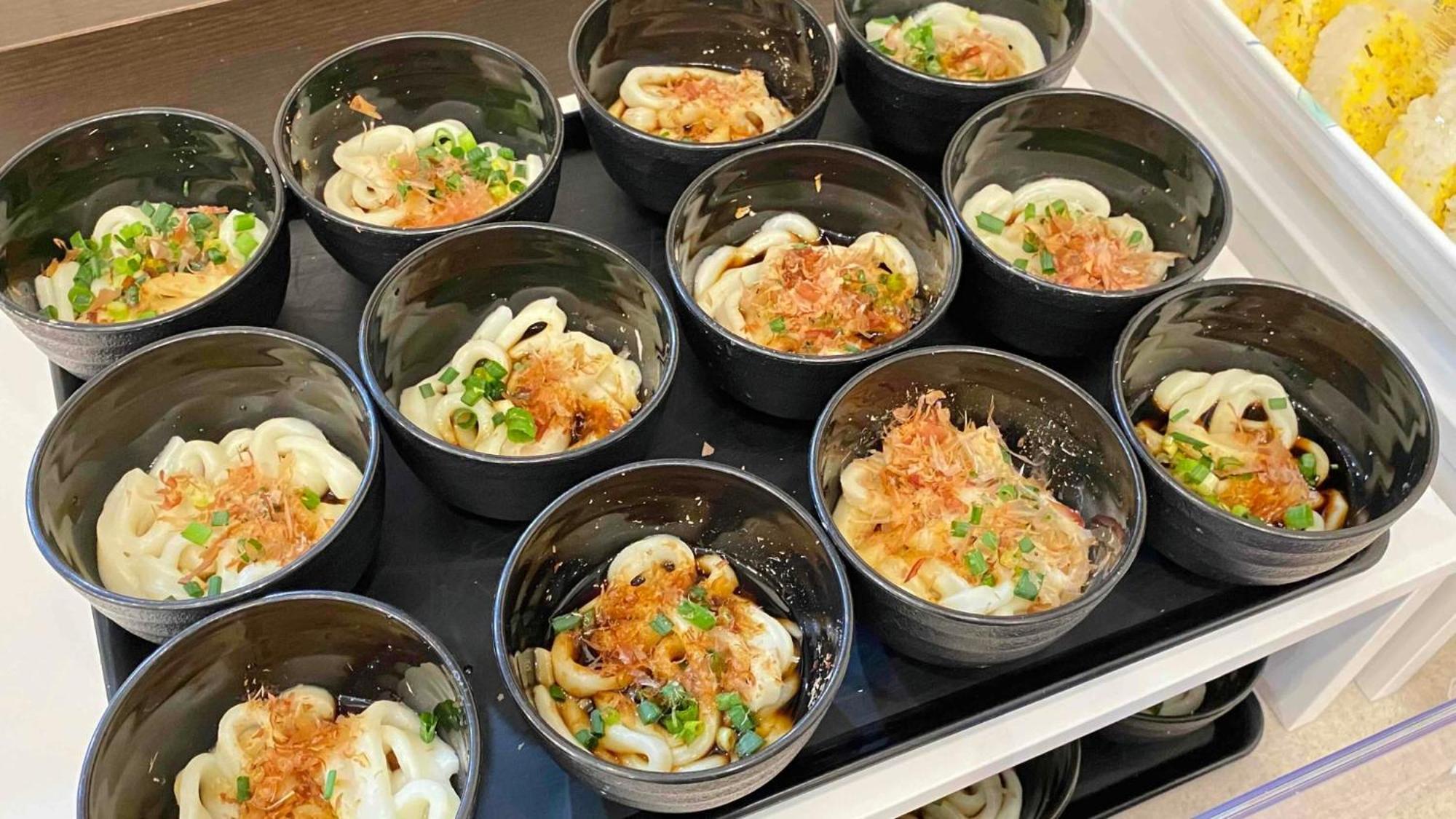 Toyoko Inn Tsu Eki Nishi Guchi Eksteriør bilde
